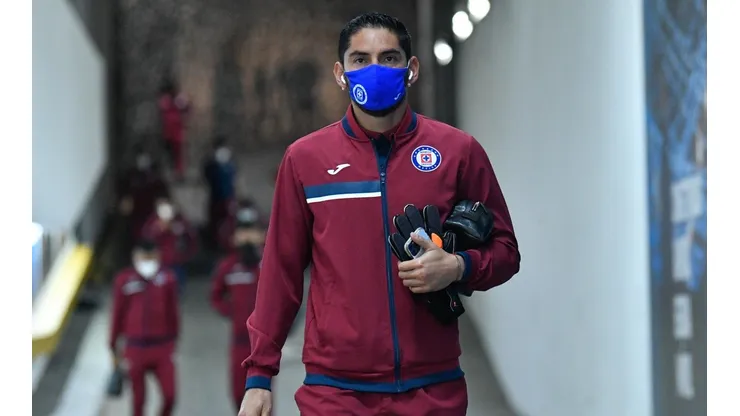 Corona podría dejar Cruz Azul.