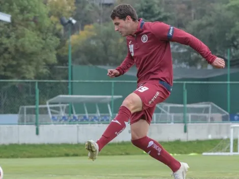 "La prioridad es Santi": Dávila y la posible llegada de un delantero