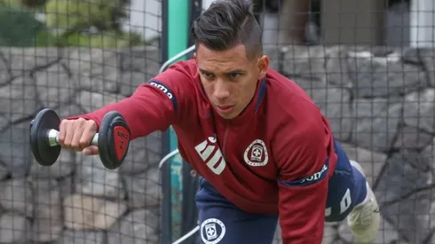 Álex Castro en un entrenamiento con el equipo