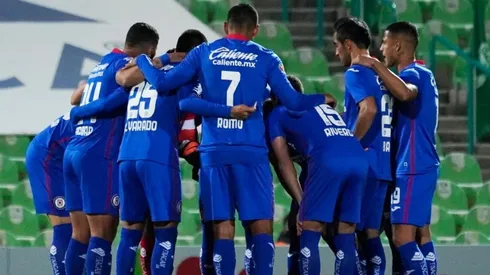 Cruz Azul en el duelo ante Santos de la primera jornada