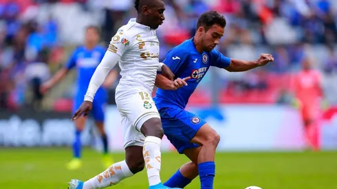 Cruz Azul y Santos se enfrentan este domingo.