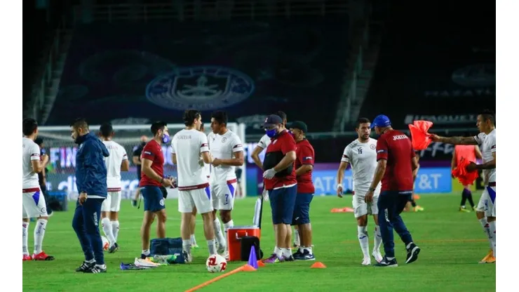 ¡Malas noticias! Dos bajas para el debut ante Santos