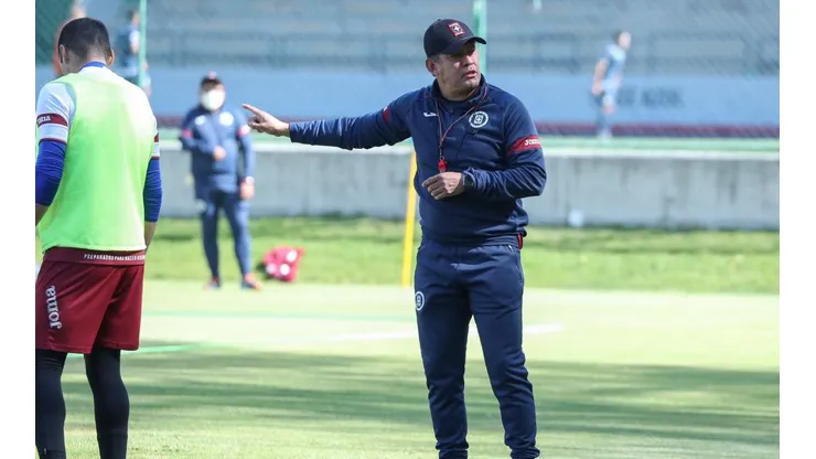 Reynoso reportó el lunes por primera vez en La Noria.