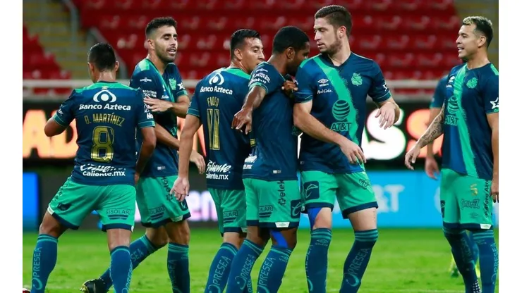 Jugadores del Puebla durante el Guard1anes 2020