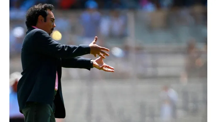 Hugo Sánchez en su etapa como entrenador del Pachuca