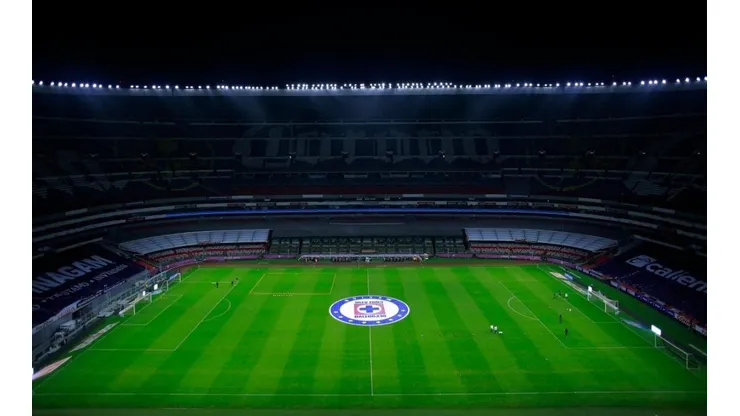 Estadio Azteca en el marco del duelo entre Cruz Azul y Pumas