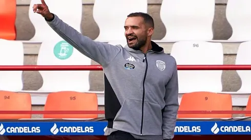 Juanfran mientras dirige al Lugo