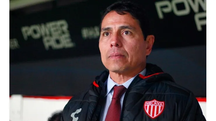 Alfonso Sosa en su etapa con el Necaxa