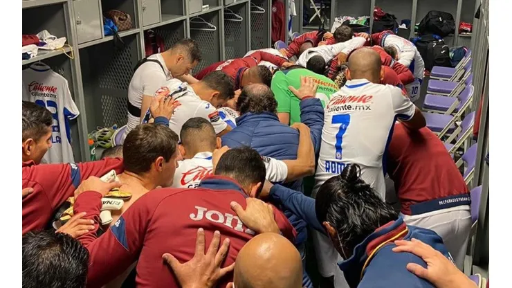 Cruz Azul podría sufrir varias bajas por la mala administración
