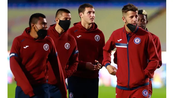 Puede haber varias bajas en Cruz Azul.