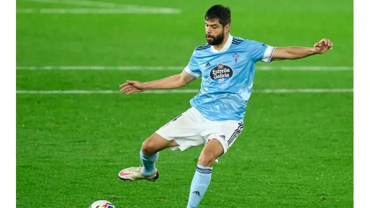 Néstor Araujo juega hoy en Celta de Vigo.