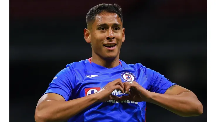 Luis Romo es el único jugador de Cruz Azul que integra el once ideal de las semifinales de la Liguilla del Guard1anes 2020