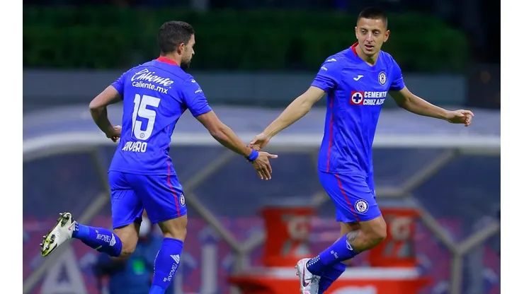 Alvarado anotó el 1-0 para Cruz Azul.