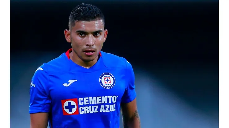 Orbelín Pineda no disputó la Vuelta de los Cuartos con Cruz Azul ante Tigres.