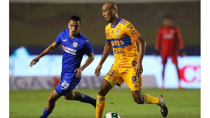 Cruz Azul derrotó a Tigres en la ida.
