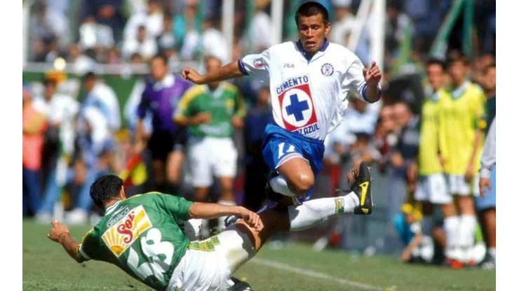 Cruz Azul y León se enfrentaron en el Invierno 1997.