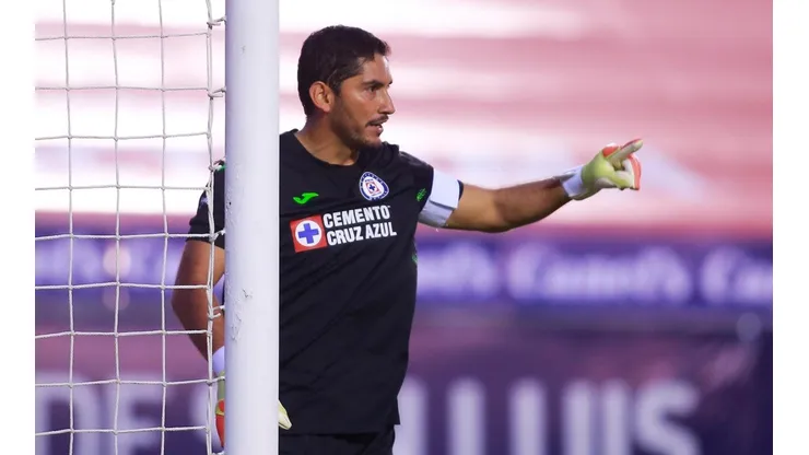 Corona jugó los 1530 minutos posibles.