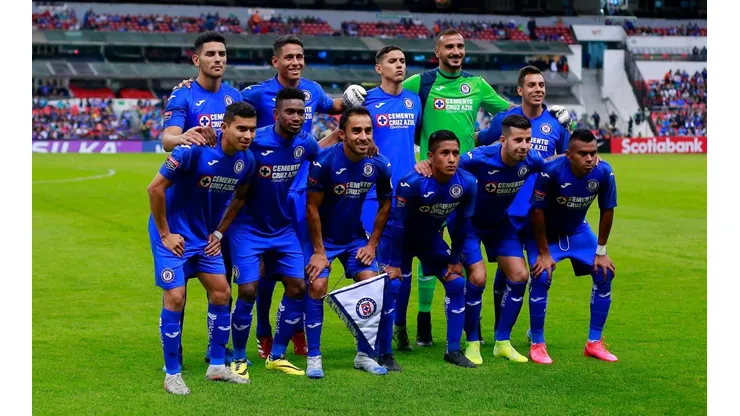 Cruz Azul inscribió 33 jugadores.