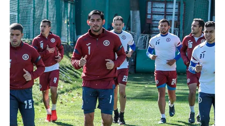 Cruz Azul solo tiene una baja para el duelo ante Pumas en el Guard1anes 2020.