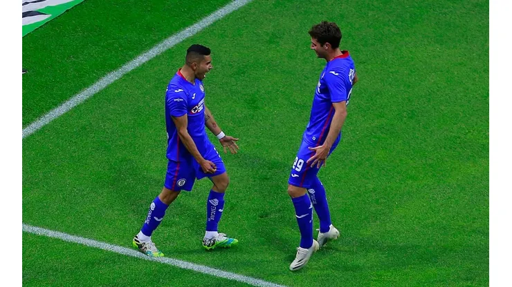 Cruz Azul cayó ante Pumas pero pasó a Liguilla.