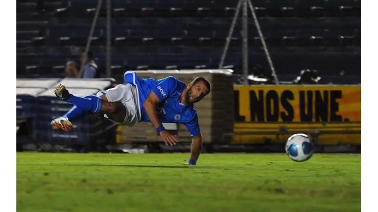 Tito Villa fue el último campeón de goleo que tuvo Cruz Azul