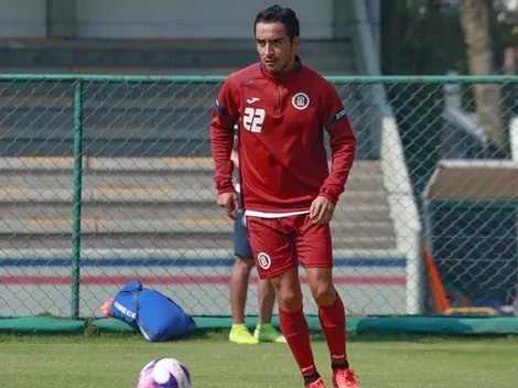 Baca vuelve a entrenar con Cruz Azul tras dar negativo por covid-19