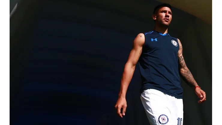 Walter Montoya deberá volver a Cruz Azul para el mes de diciembre