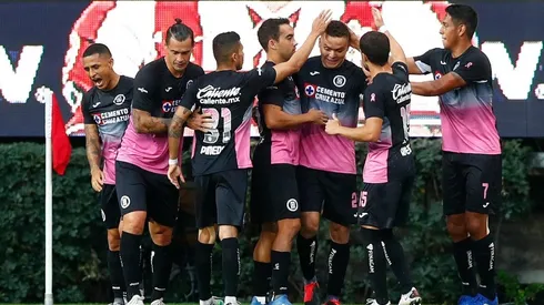 Cruz Azul y Chivas se enfrentaron esta noche.