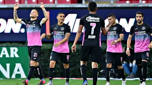 Cruz Azul derrotó por 2-0 a Chivas.