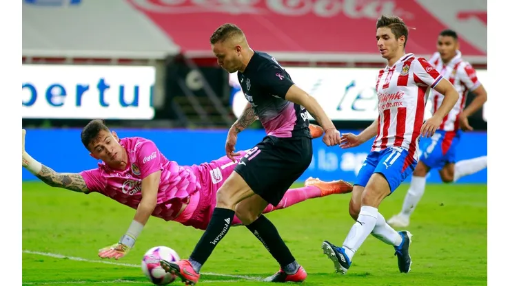 Cruz Azul brilló gracias a los goles de Jonathan Rodríguez.
