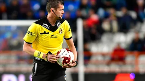 Erick Yair Miranda será el árbitro de Chivas vs Cruz Azul.