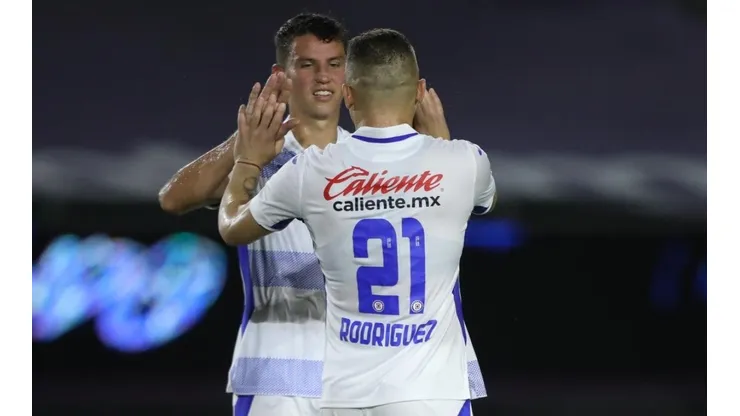 Lichnovsky y Jonathan Rodríguez en el Guard1anes