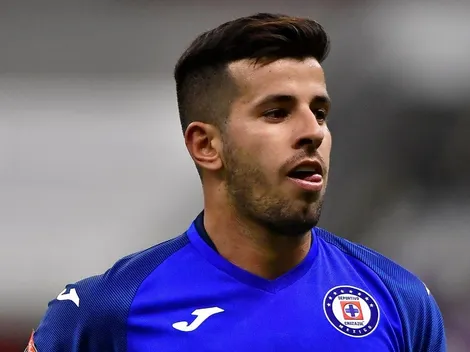 Ceppelini "se cansa" de su situación en Cruz Azul