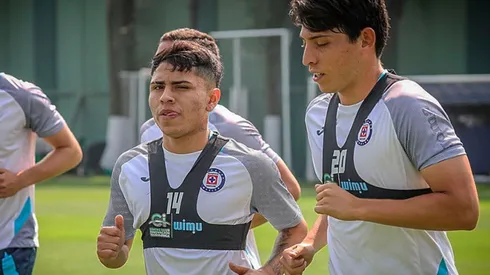 Misael Domínguez y Alexis Rodríguez, entre los nuevos contagiados en Cruz Azul.