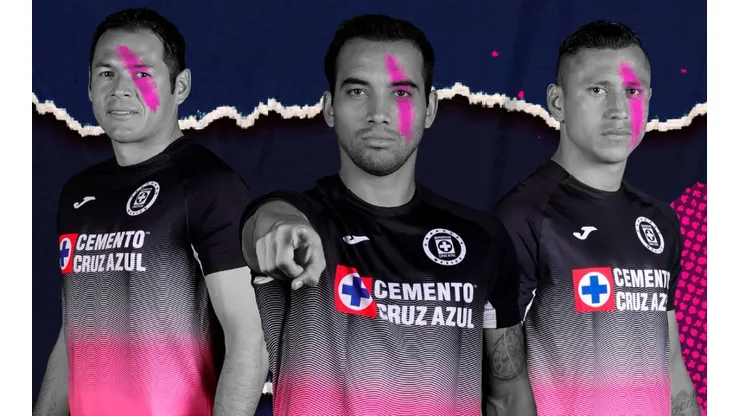 Cruz Azul estrenará su playera especial en color rosa en el Guard1anes 2020.