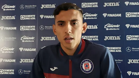 Josué Reyes se prepara para ser titular en Cruz Azul tras la salida de Lichnovsky.