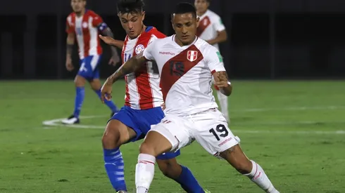 Yotún en el duelo entre Perú y Paraguay