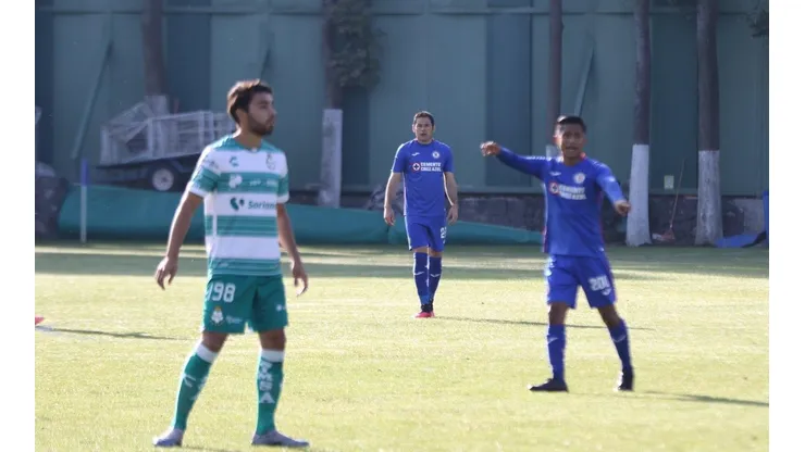 Pablo Aguilar con la Sub-20