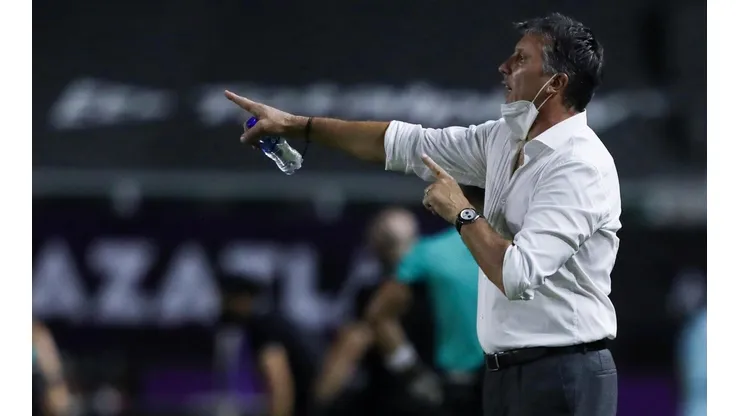 Robert Dante Siboldi anticipó el Clásico Joven.