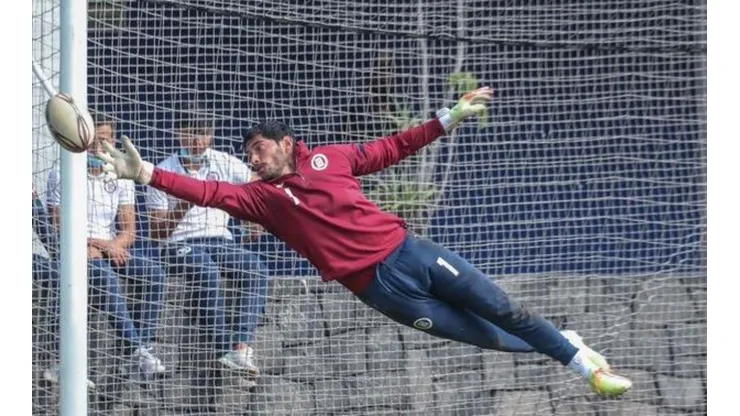 Corona y Cruz Azul encaran una nueva semana de trabajos.