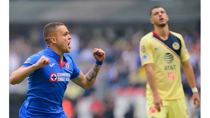 Jonathan Rodríguez celebra un tanto en el Clausura 2019