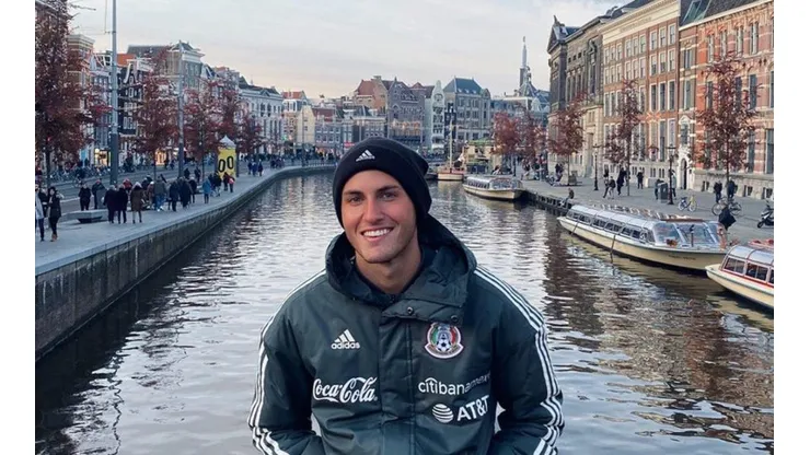 La felicidad de Santi Giménez tras su primer llamado al Tri