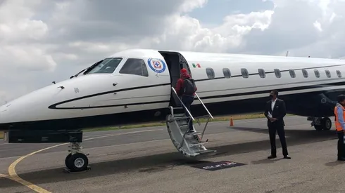 Avión que usa Cruz Azul para sus viajes a otros recintos