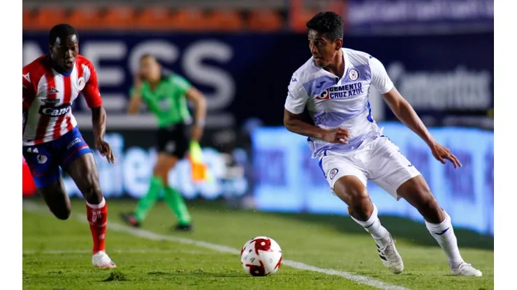 Luis Romo en el partido ante el Atlético San Luis
