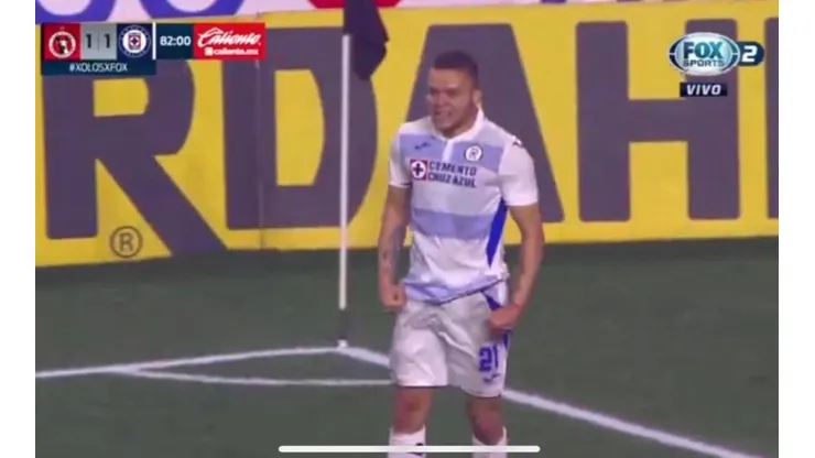 VIDEO: Gol de Cabecita y lidera la remontada de Cruz Azul