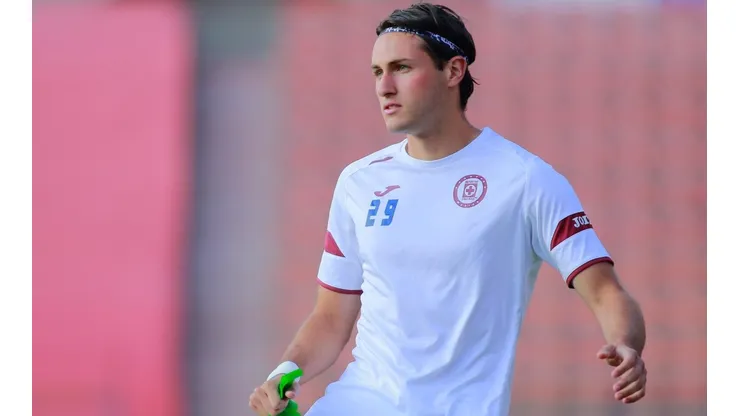 Santiago Giménez se ha convertido en una de las revelaciones del Cruz Azul de Siboldi