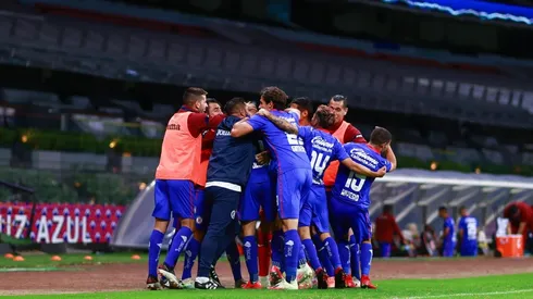 Cruz Azul derrotó por 1-0 a Pachuca.