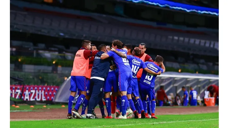 Cruz Azul derrotó por 1-0 a Pachuca.