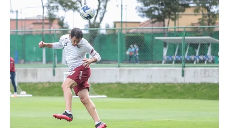 Pablo Aguilar en el último entrenamiento de Cruz Azul