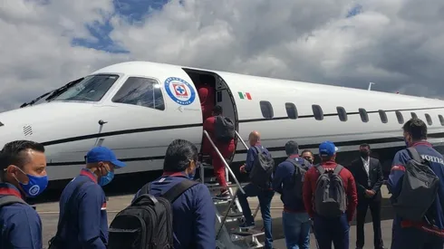 Cruz Azul viajó este viernes a Guadalajara para el partido ante Atlas